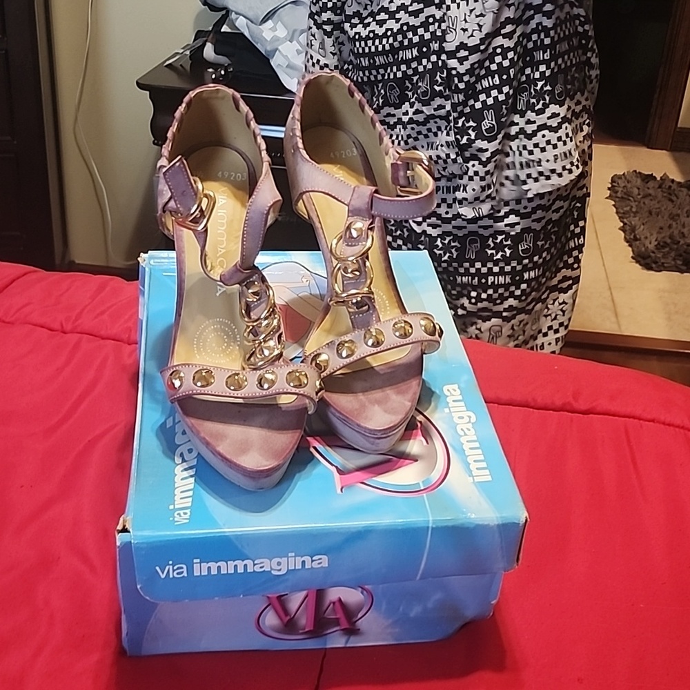 Via immagina shoes